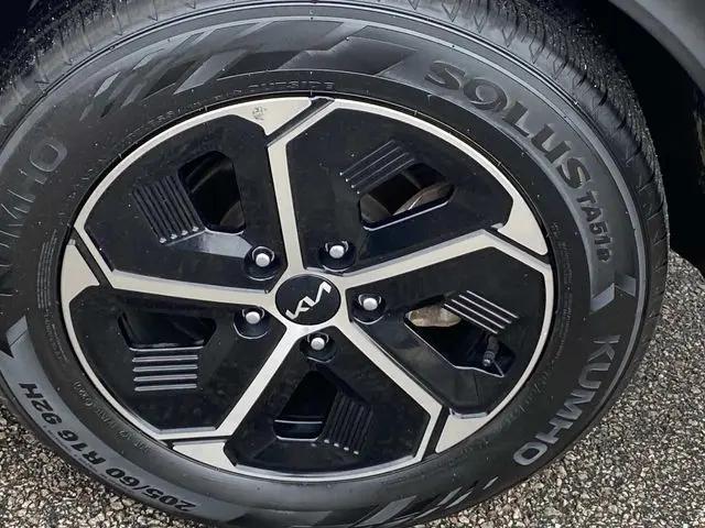 2023 Kia Niro EX