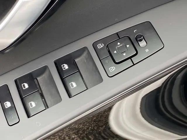 2023 Kia Niro EX