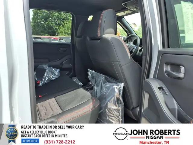 2026 Nissan Frontier Crew Cab PRO-4X 4x4