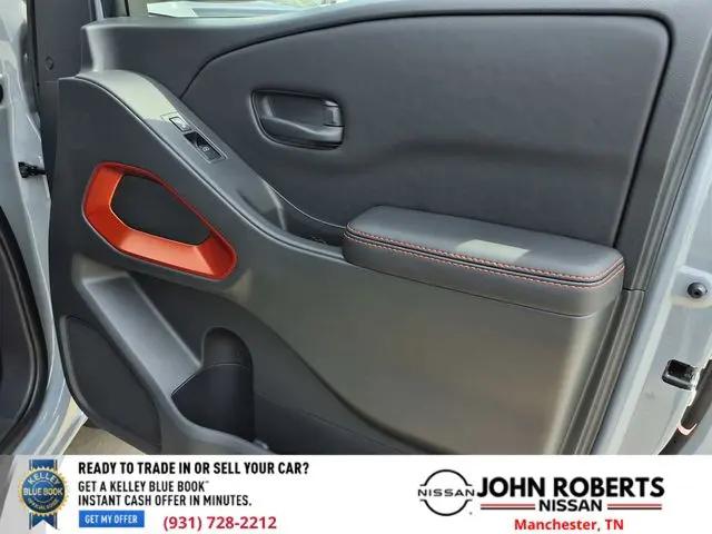 2026 Nissan Frontier Crew Cab PRO-4X 4x4