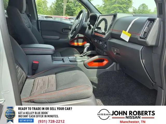 2026 Nissan Frontier Crew Cab PRO-4X 4x4
