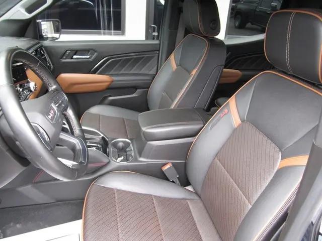 2023 GMC Canyon AT4