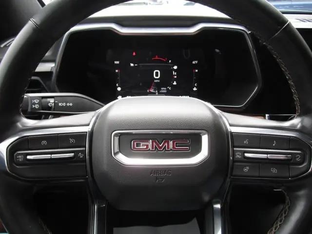 2023 GMC Canyon AT4