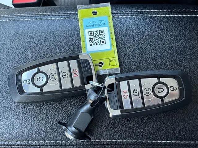2022 Ford Escape SE