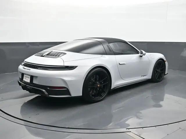 2026 Porsche 911 Targa 4 GTS