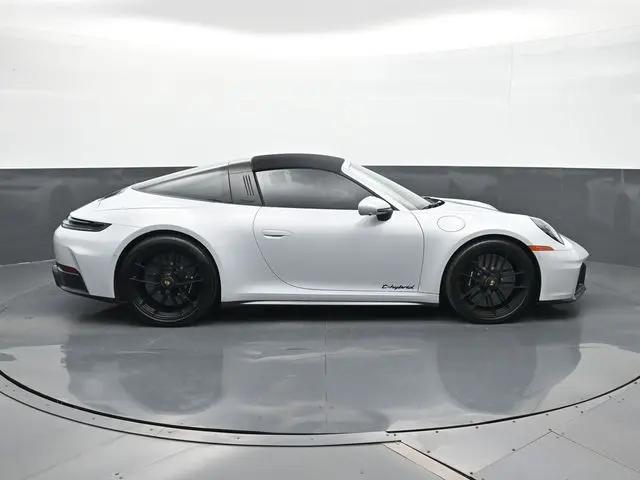 2026 Porsche 911 Targa 4 GTS