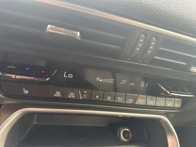 2024 Mazda X-90 3.3 Turbo Preferred Plus