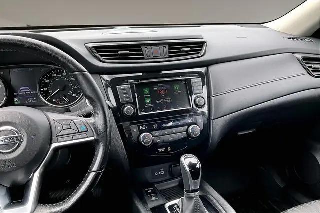 2020 Nissan Rogue SV FWD