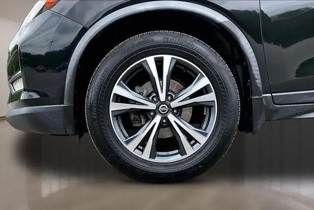 2020 Nissan Rogue SV FWD