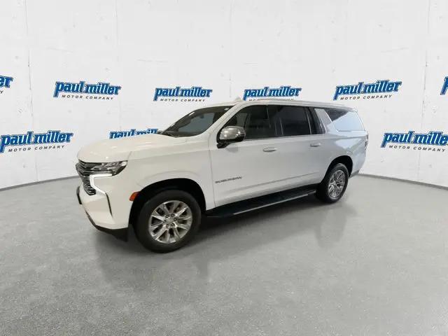 2022 Chevrolet Suburban 4WD Premier