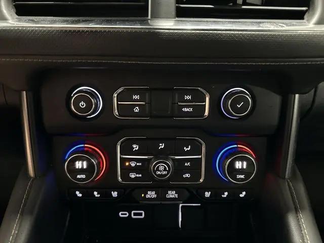 2022 Chevrolet Suburban 4WD Premier