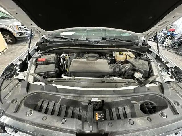 2022 Chevrolet Suburban 4WD Premier