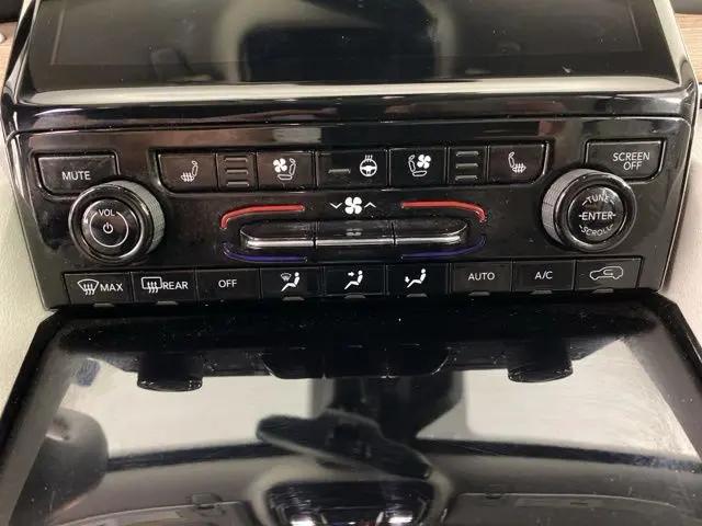 2022 Jeep Grand Cherokee Summit 4x2