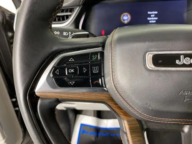 2022 Jeep Grand Cherokee Summit 4x2
