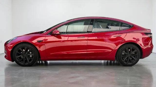 2021 Tesla Model 3 Standard Range Plus Rear-Wheel Drive