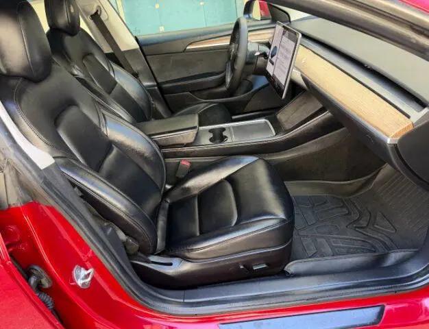 2021 Tesla Model 3 Standard Range Plus Rear-Wheel Drive