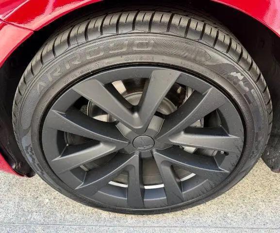 2021 Tesla Model 3 Standard Range Plus Rear-Wheel Drive