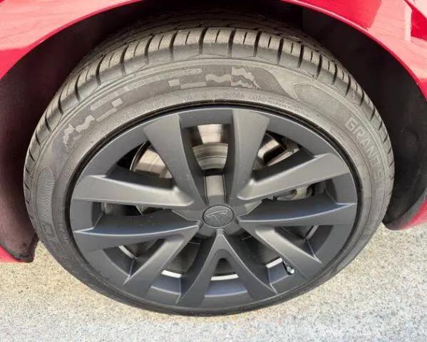 2021 Tesla Model 3 Standard Range Plus Rear-Wheel Drive