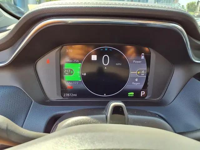 2023 Chevrolet Bolt EUV FWD Premier