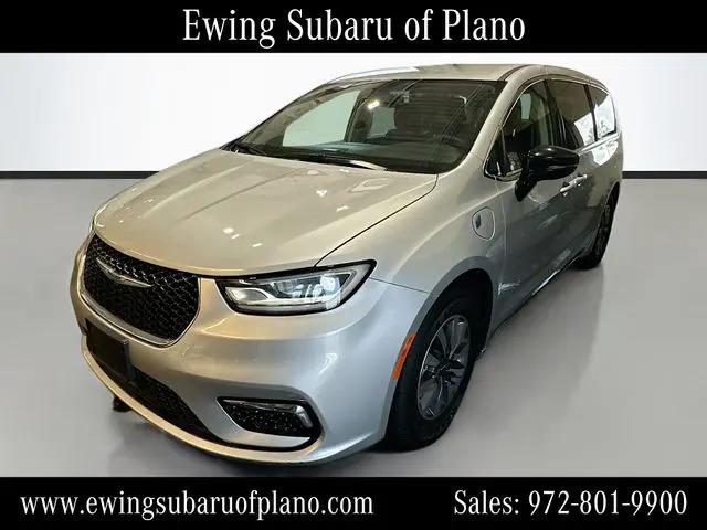 2024 Chrysler Pacifica Hybrid Select