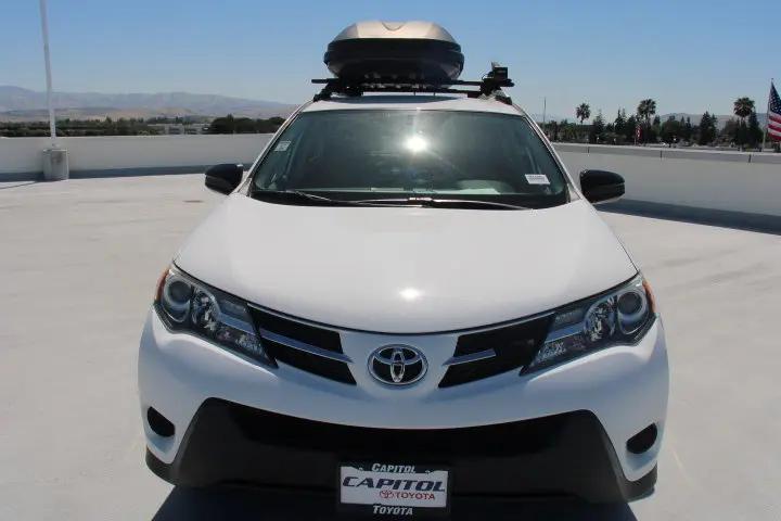 2015 Toyota RAV4 LE