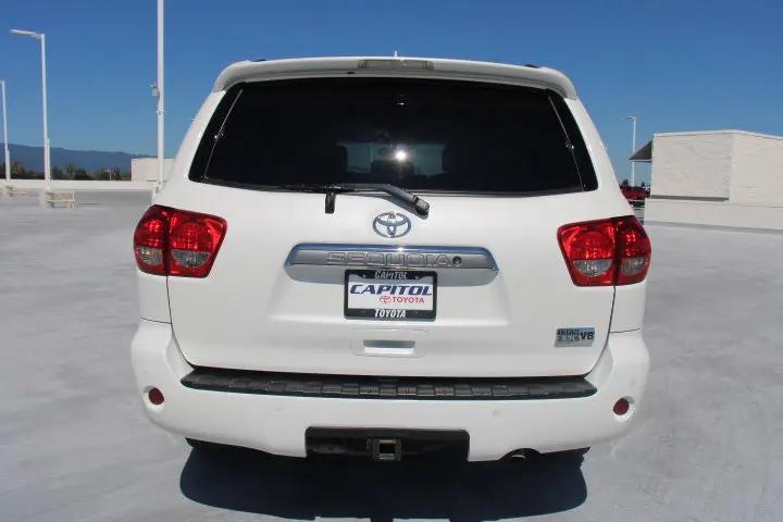 2017 Toyota Sequoia Platinum
