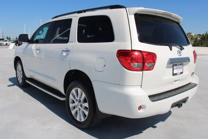 2017 Toyota Sequoia Platinum
