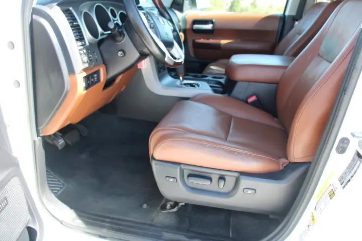 2017 Toyota Sequoia Platinum