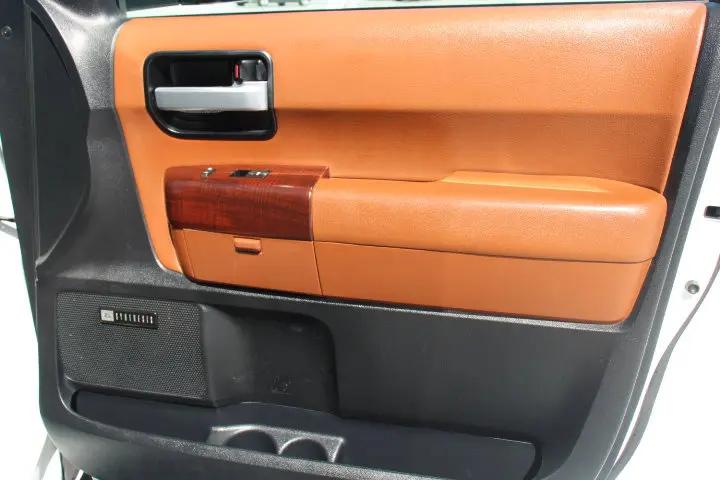 2017 Toyota Sequoia Platinum