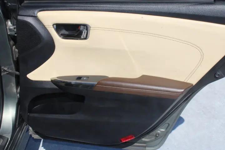 2013 Toyota Avalon Limited