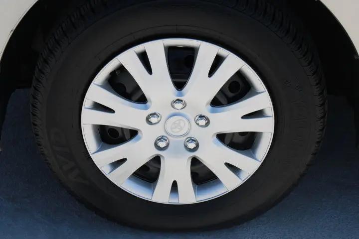 2004 Toyota Sienna LE