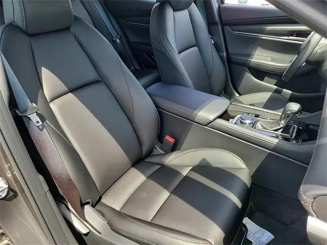 2025 Mazda Mazda3 2.5 S Select Sport