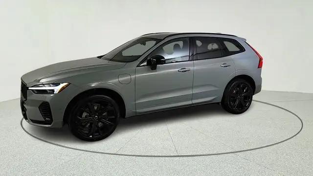 2026 Volvo XC60 Plug-In Hybrid Black Edition Ultra, T8 AWD Electric/Gasoline, Dark