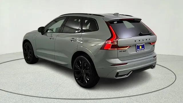 2026 Volvo XC60 Plug-In Hybrid Black Edition Ultra, T8 AWD Electric/Gasoline, Dark