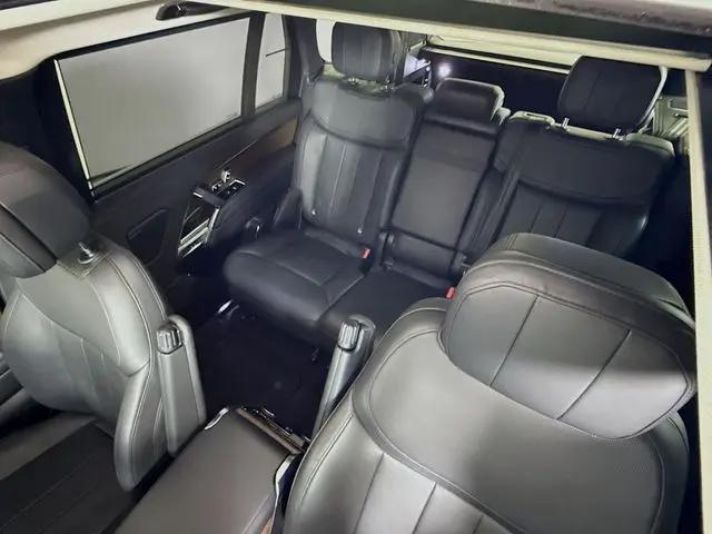 2022 Land Rover Range Rover P400 SE