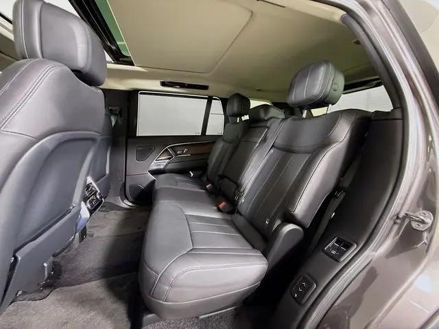 2022 Land Rover Range Rover P400 SE