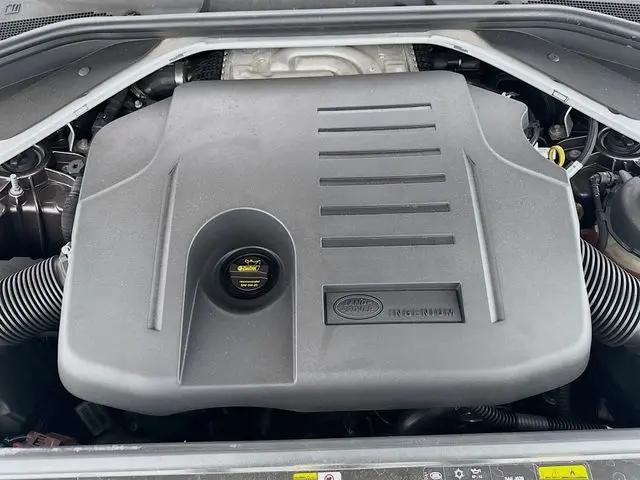 2022 Land Rover Range Rover P400 SE