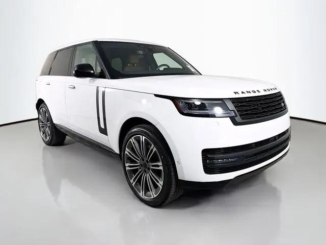 2026 Land Rover Range Rover P400 SE