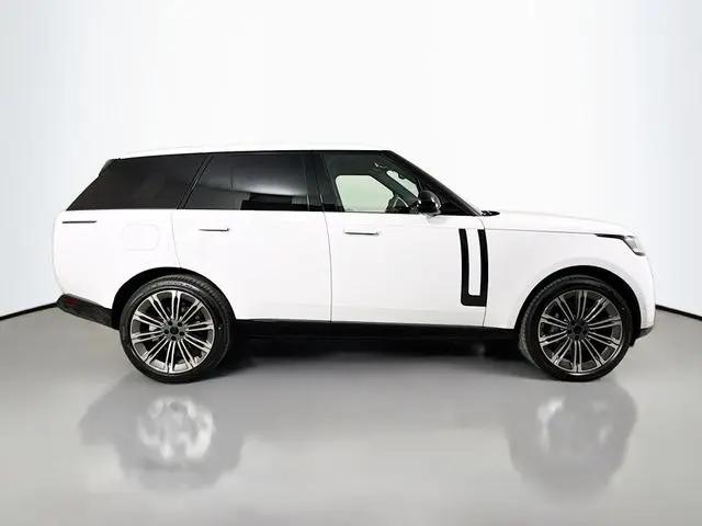 2026 Land Rover Range Rover P400 SE