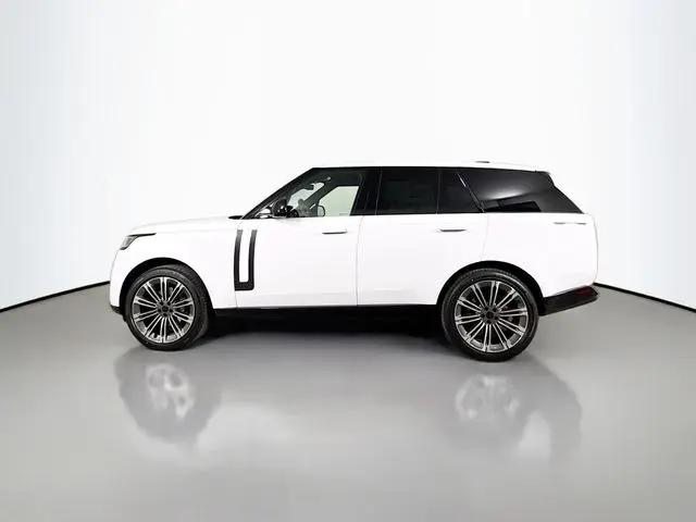 2026 Land Rover Range Rover P400 SE