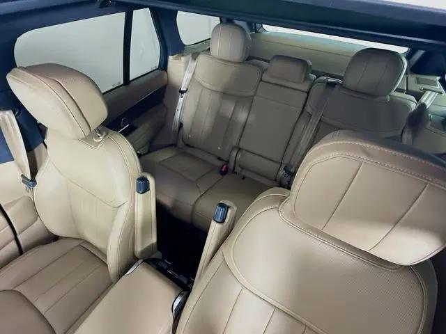 2026 Land Rover Range Rover P400 SE
