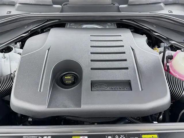2026 Land Rover Range Rover P400 SE