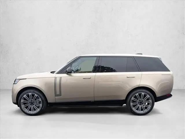 2026 Land Rover Range Rover P400 SE 7 Seat