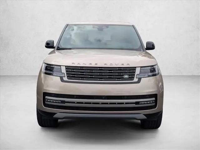 2026 Land Rover Range Rover P400 SE 7 Seat
