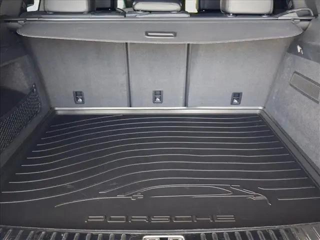 2021 Porsche Cayenne Cayenne