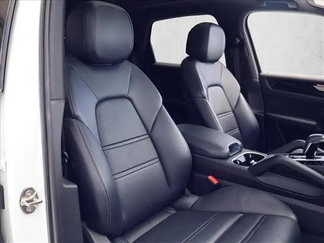 2021 Porsche Cayenne Cayenne