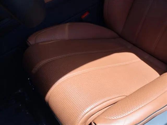 2023 Bentley Bentayga Azure