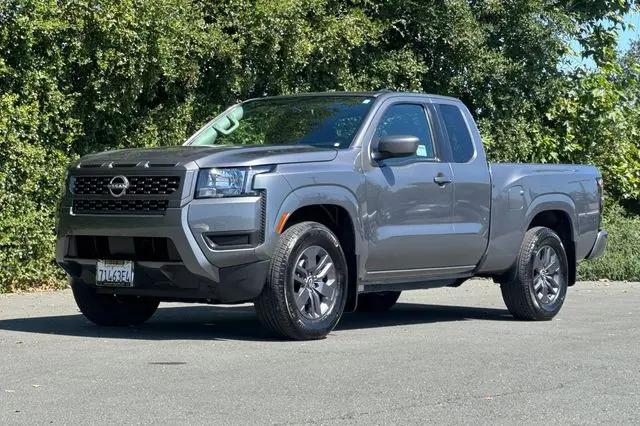2025 Nissan Frontier King Cab SV 4x2