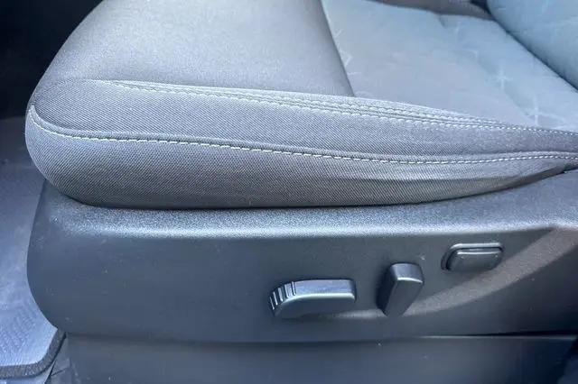 2025 Nissan Frontier King Cab SV 4x2