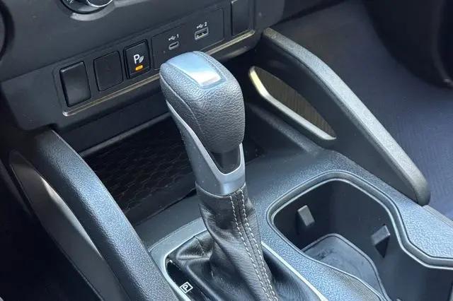 2025 Nissan Frontier King Cab SV 4x2